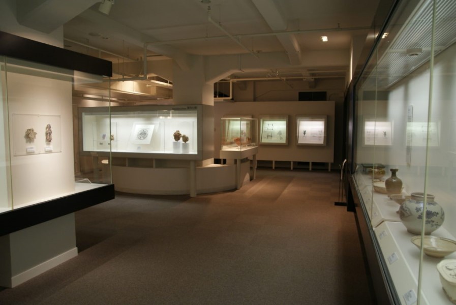 横浜ユーラシア文化館の画像02