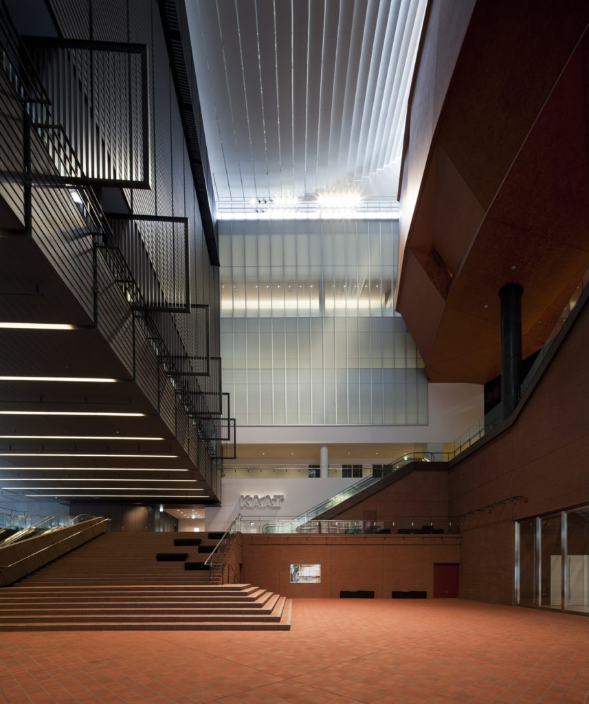 KAAT神奈川芸術劇場の画像03