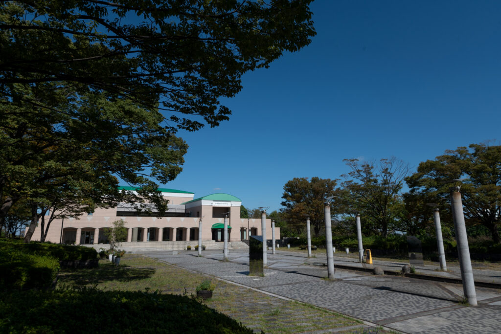 神奈川県立かながわアートホールの画像01