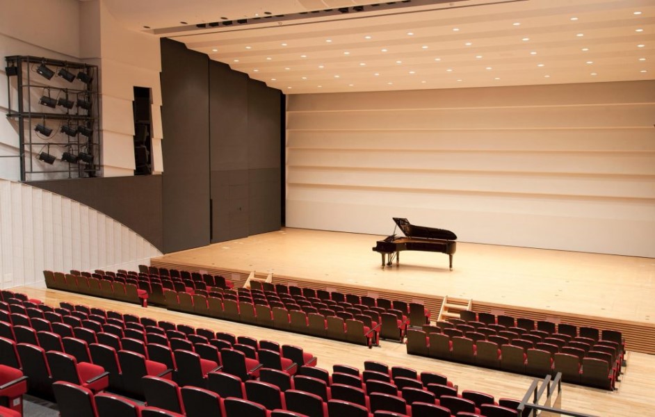 鶴見区民文化センター サルビアホールの画像03