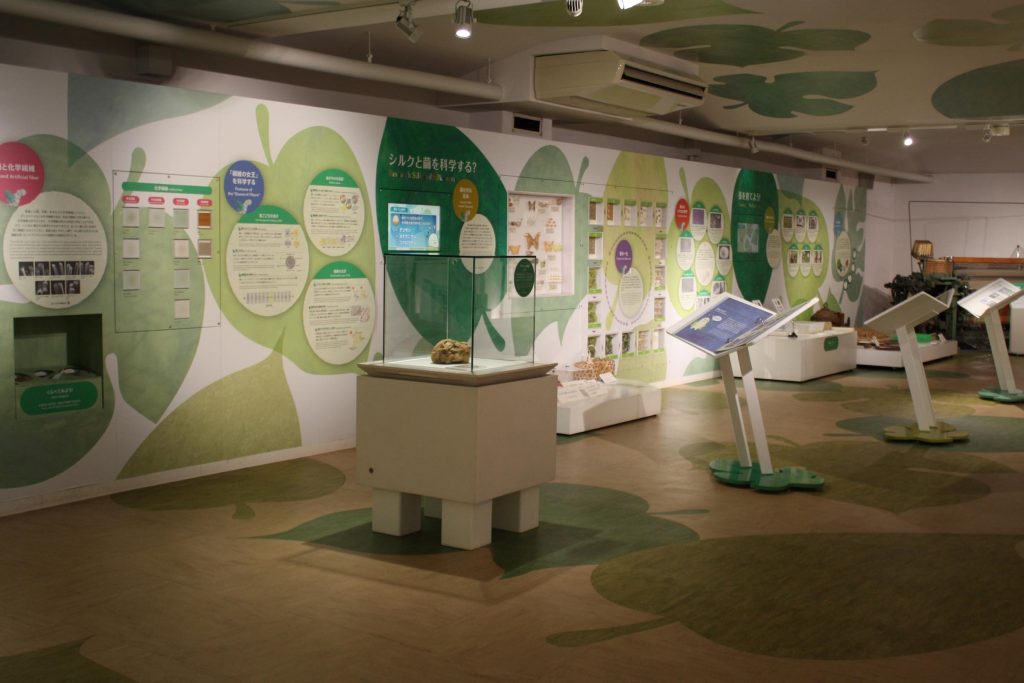 シルク博物館の画像01