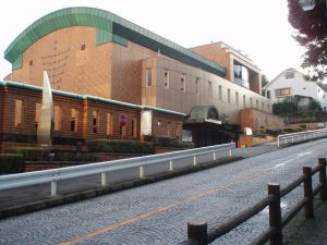 急な坂スタジオの画像