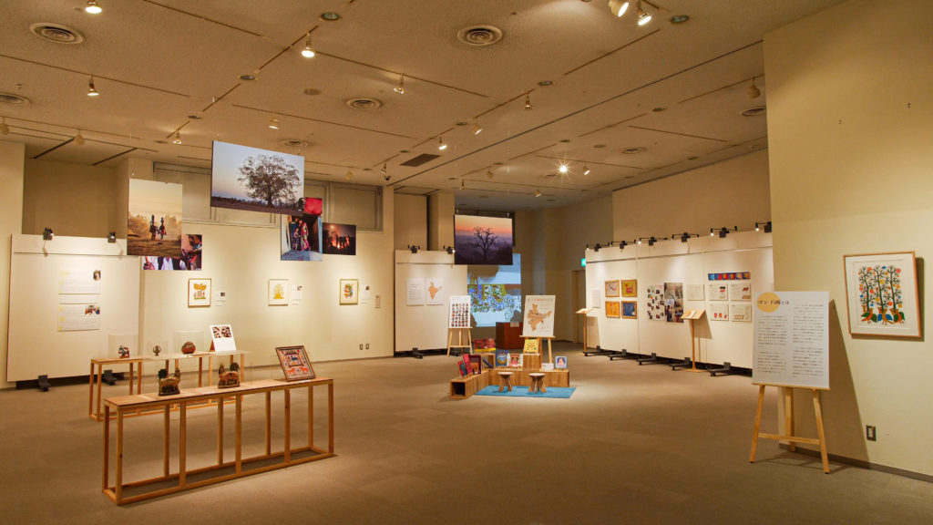 ひとに話したくなる秘密のインド展の画像