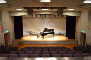 岩間市民プラザの画像02