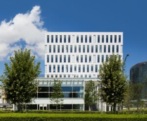 公益財団法人 鶴見輝彦育英会　みらい美術館の画像